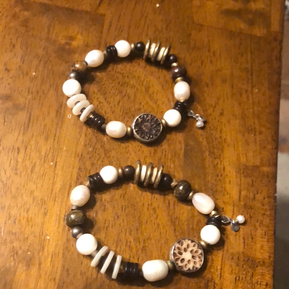 Silpada pearl stretch bracelets